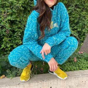 Teddy Fresh x Looney Tunes FULL Tracksuit